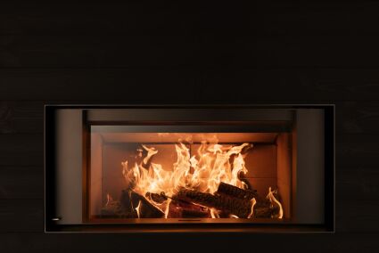 Cheminée ou insert à bois : lequel chauffe le mieux ?